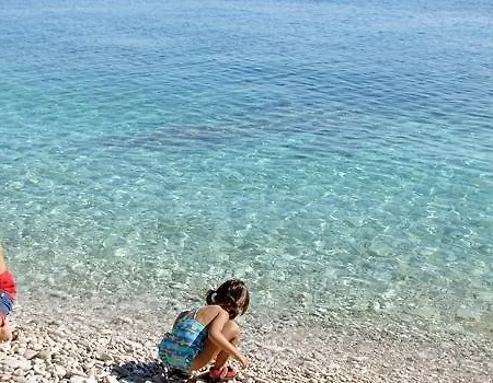 Azzurra Heraki * Sveti Lovrec Pazenaticki